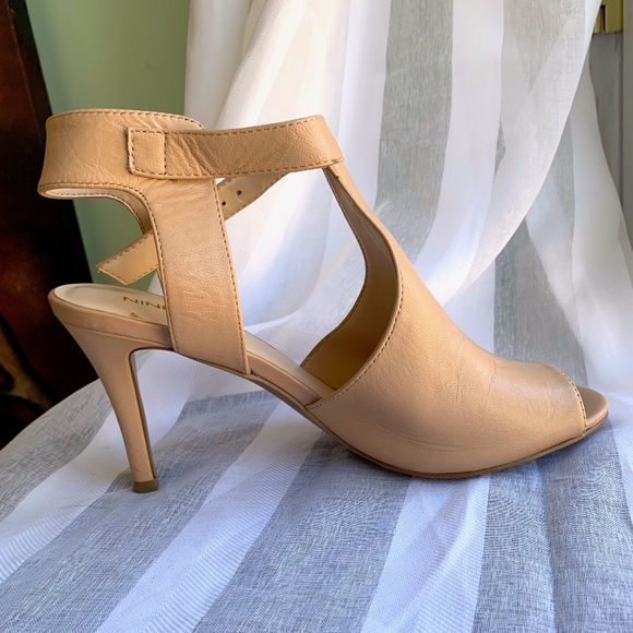 🚫SOLD🚫 - Picture 6 of 8